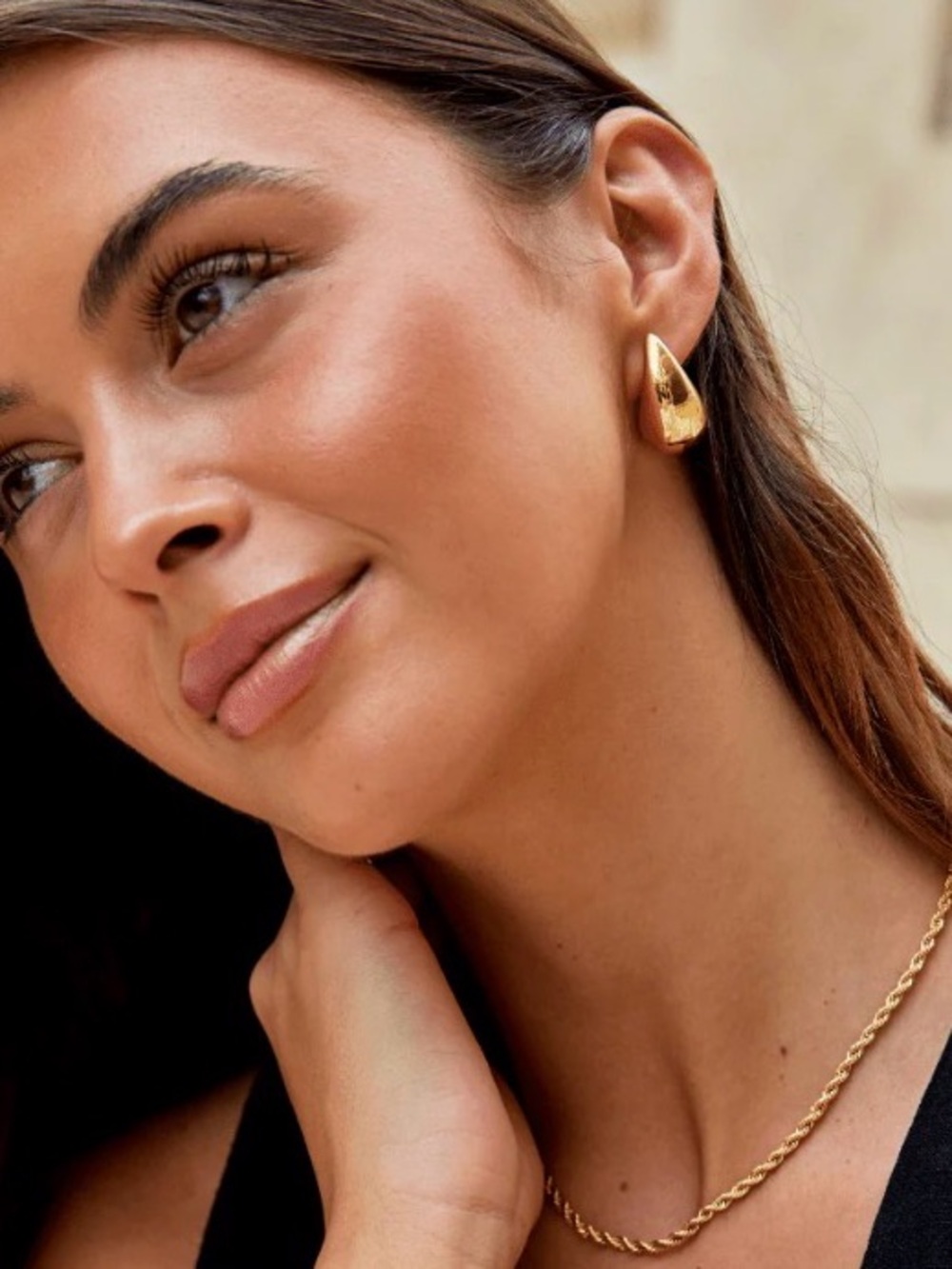 Gold Sculpted drop Earrings -
